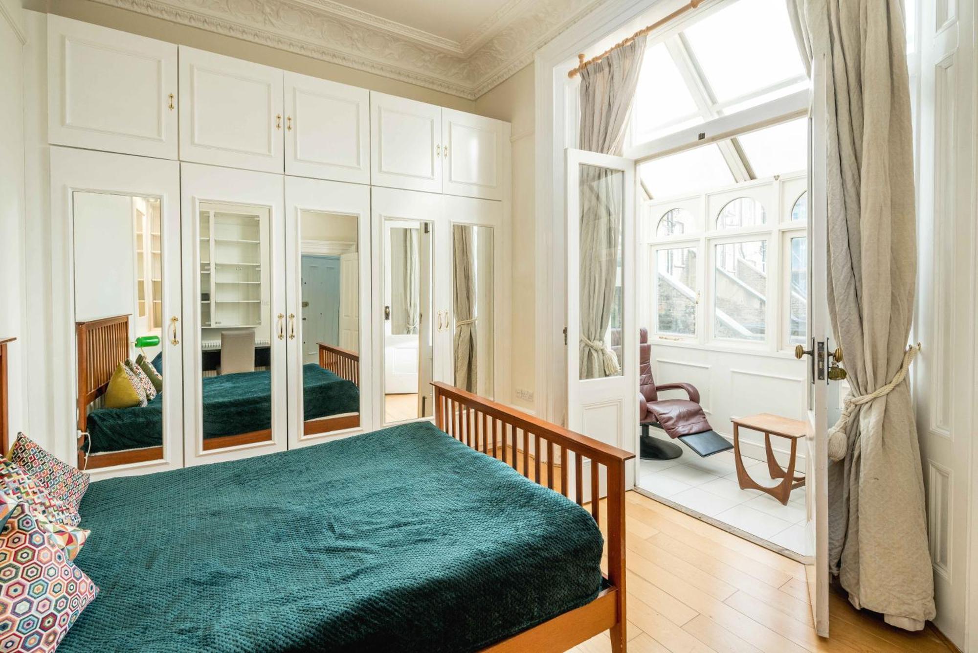 Apartamento Four Beds By The Station Londres Exterior foto